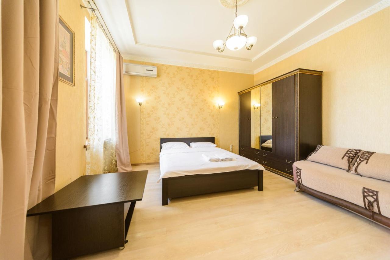 911 Apartments Antonovichа كييف المظهر الخارجي الصورة