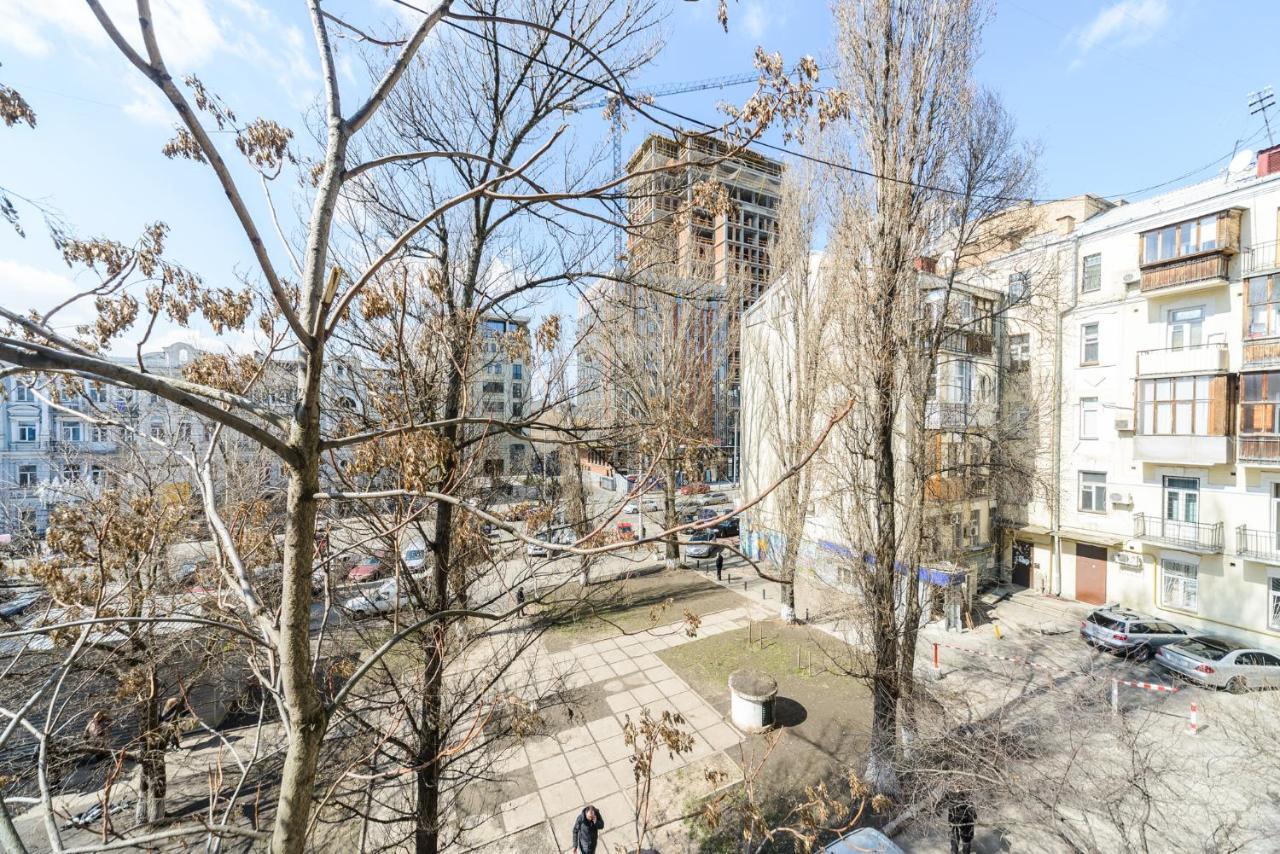 911 Apartments Antonovichа كييف المظهر الخارجي الصورة