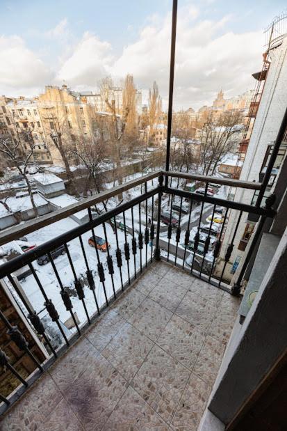 911 Apartments Antonovichа كييف المظهر الخارجي الصورة