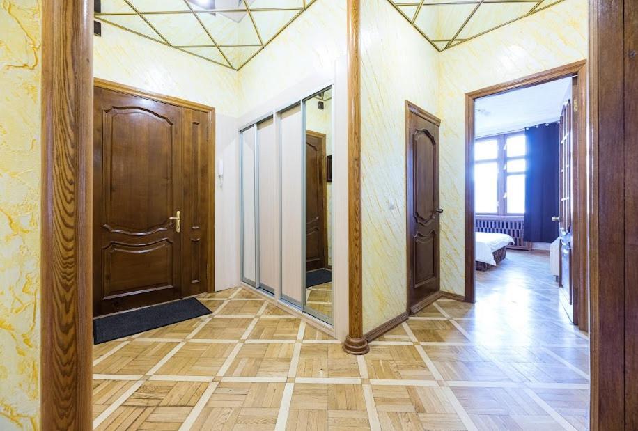 911 Apartments Antonovichа كييف المظهر الخارجي الصورة