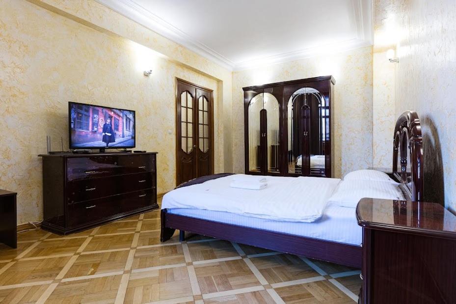 911 Apartments Antonovichа كييف المظهر الخارجي الصورة