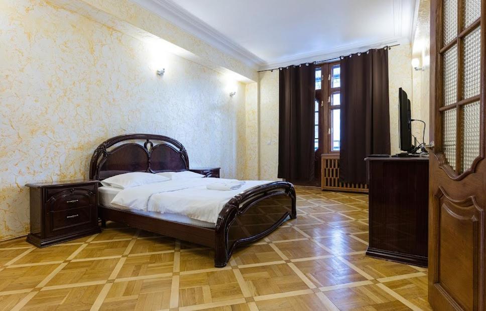 911 Apartments Antonovichа كييف المظهر الخارجي الصورة
