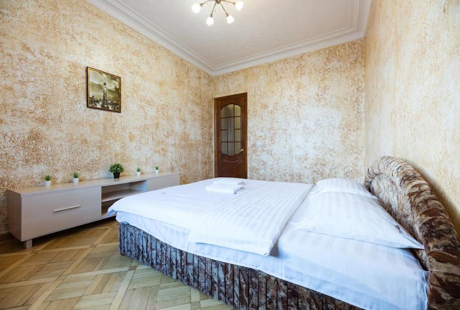 911 Apartments Antonovichа كييف المظهر الخارجي الصورة