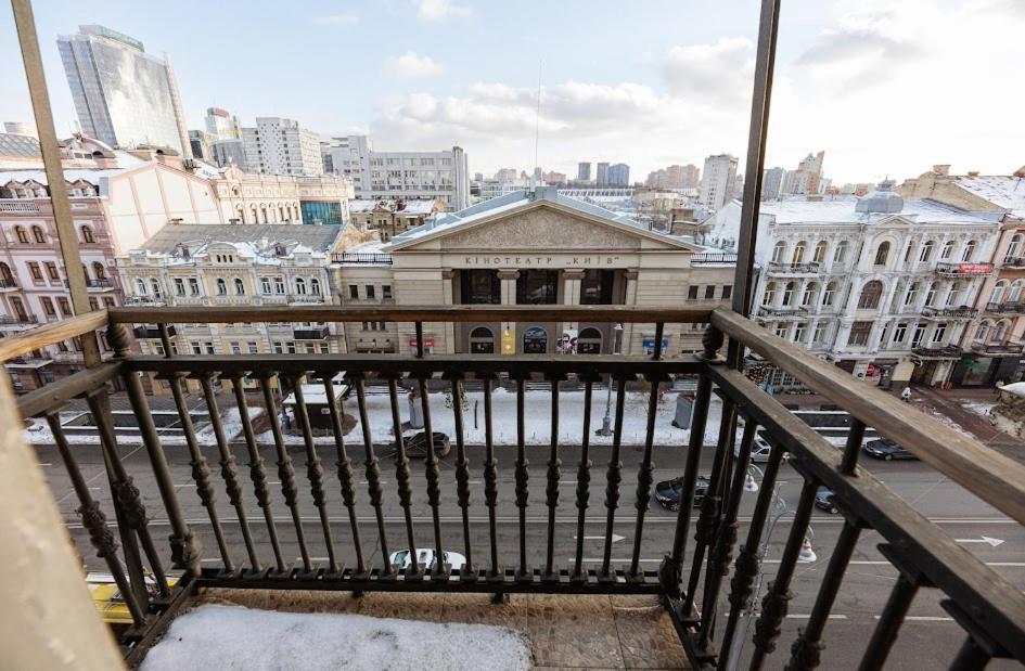 911 Apartments Antonovichа كييف المظهر الخارجي الصورة