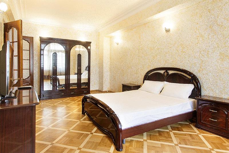 911 Apartments Antonovichа كييف المظهر الخارجي الصورة